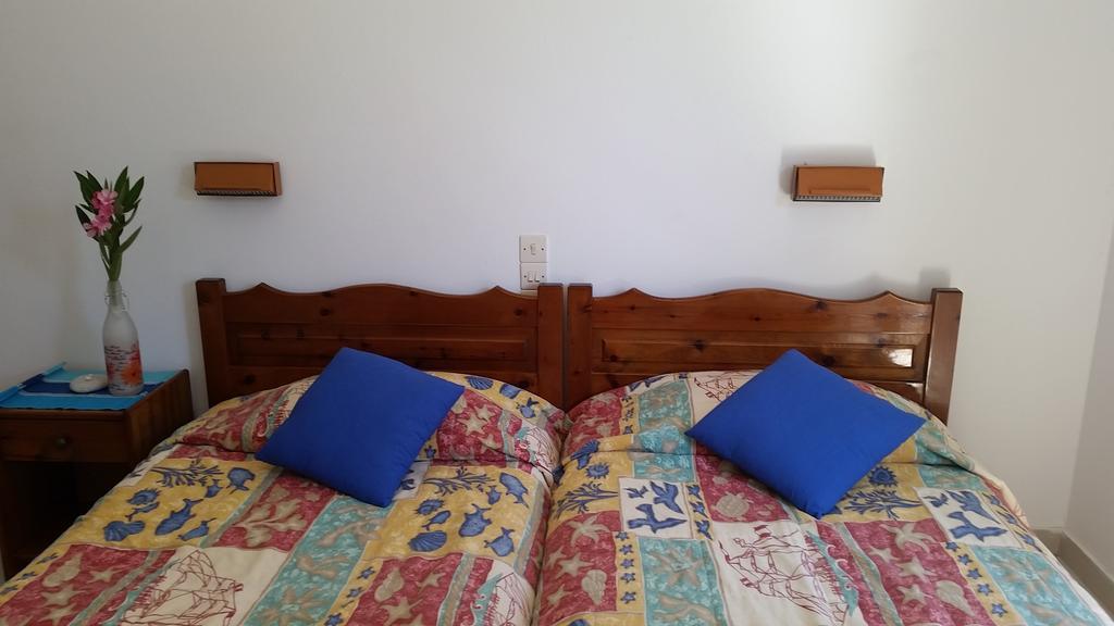 בוקארי Sofia Apartments חדר תמונה