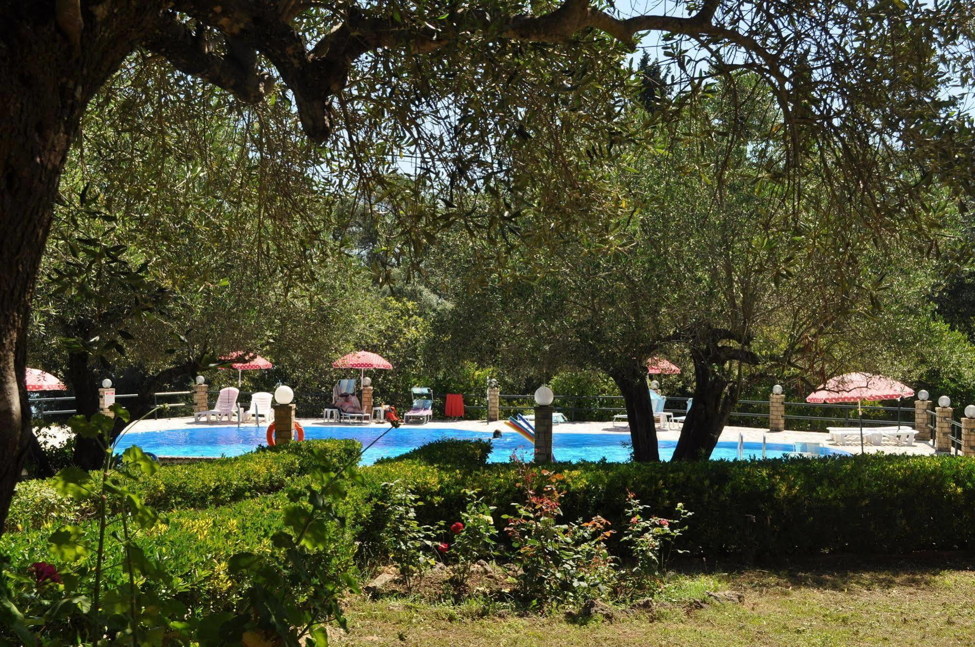 בוקארי Sofia Apartments מראה חיצוני תמונה